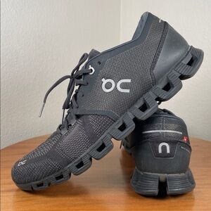 Women's On Cloud Running Shoes Black Size 10.5